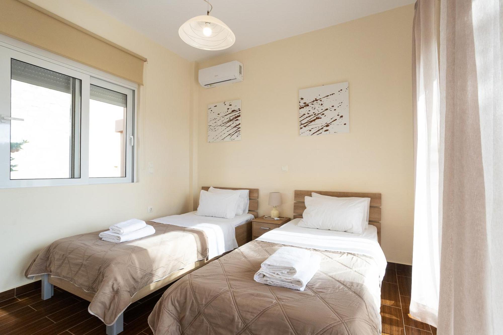 Meliades Villas Agia Marina  Ngoại thất bức ảnh