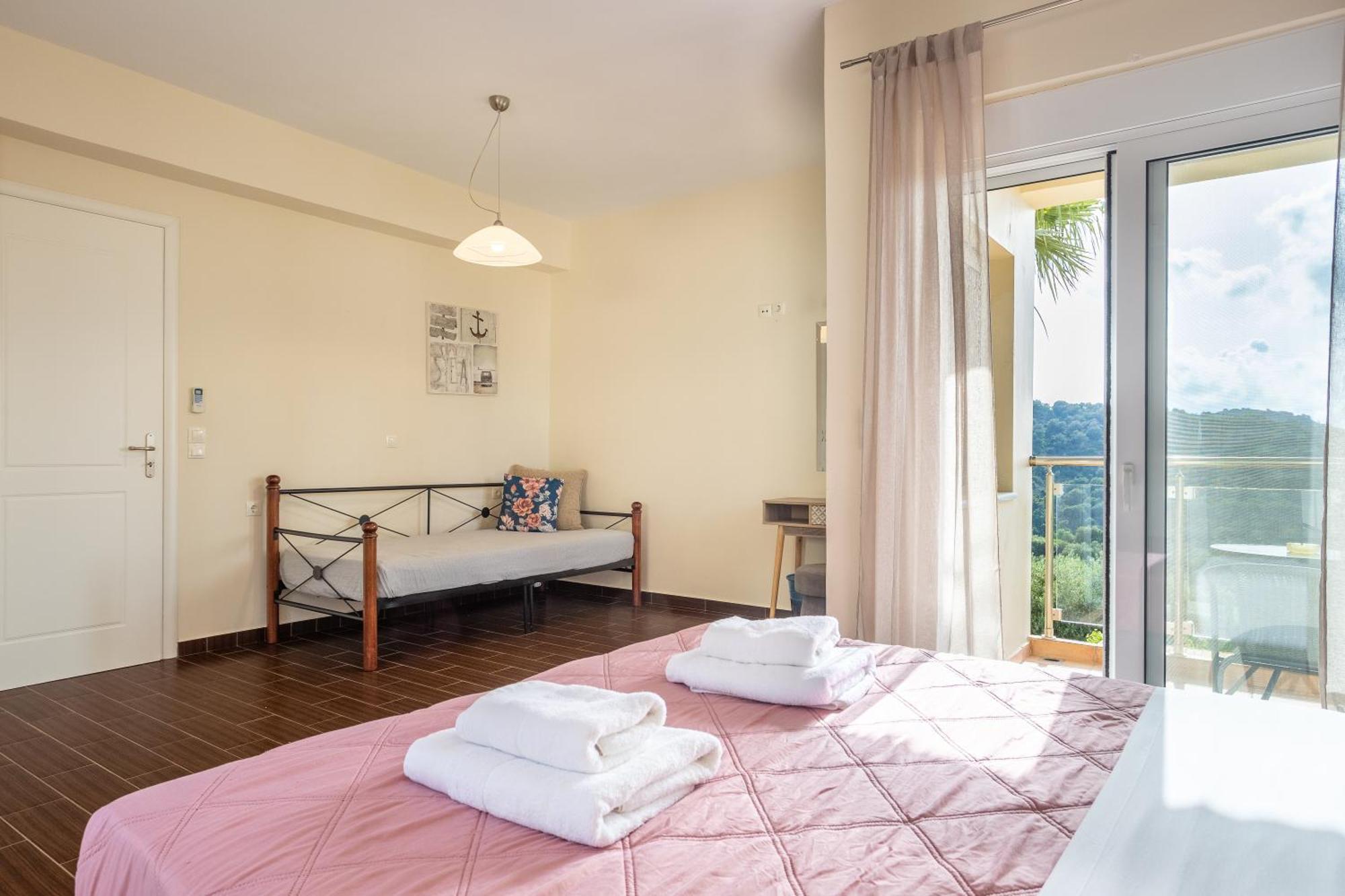 Meliades Villas Agia Marina  Ngoại thất bức ảnh