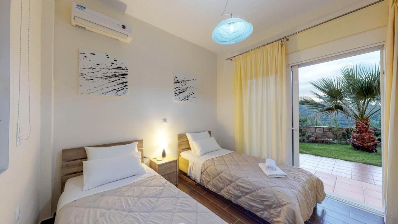 Meliades Villas Agia Marina  Ngoại thất bức ảnh