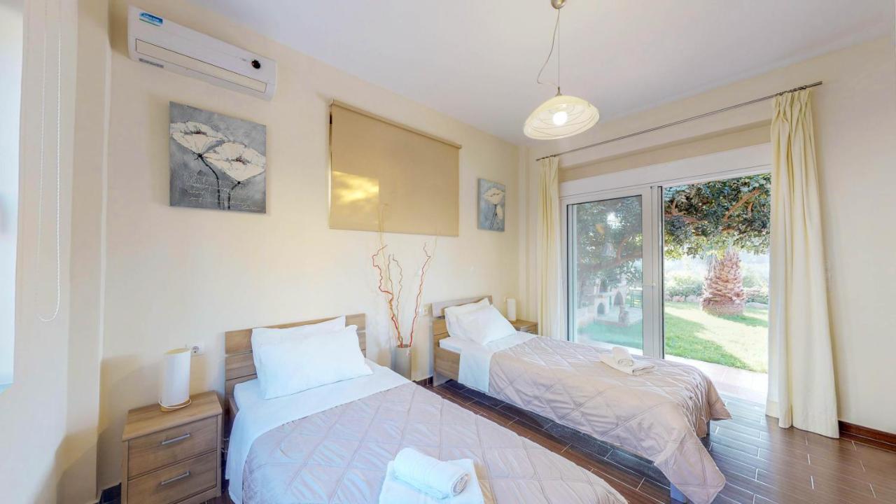 Meliades Villas Agia Marina  Ngoại thất bức ảnh