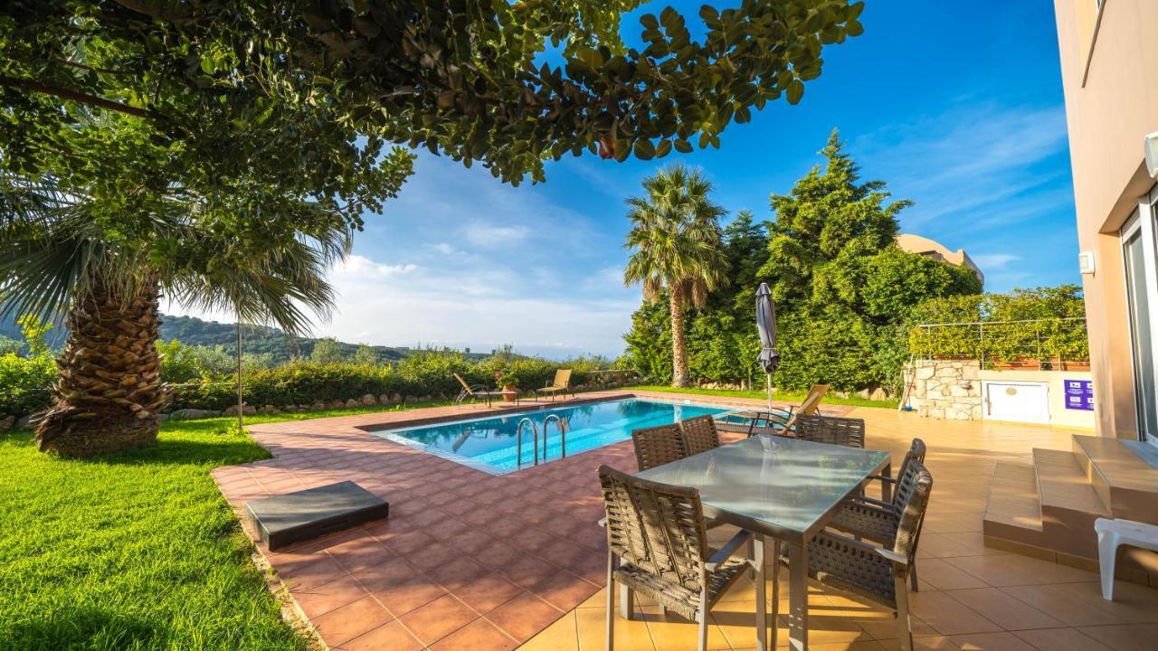 Meliades Villas Agia Marina  Ngoại thất bức ảnh