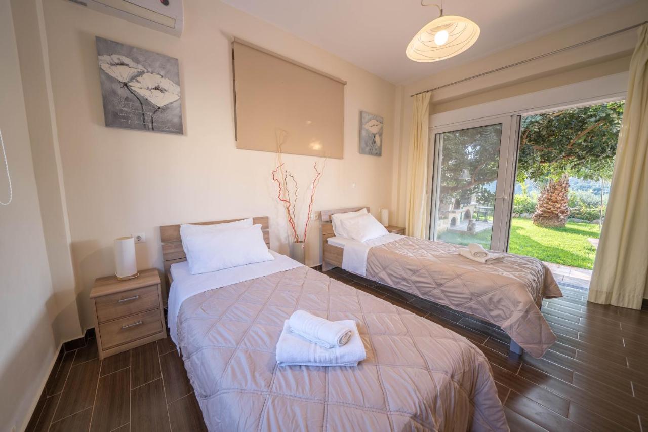 Meliades Villas Agia Marina  Ngoại thất bức ảnh